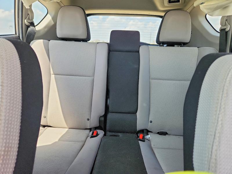 Photo 10 from auction – 2017 TOYOTA RAV4 with VIN 2T3WFREV2HW342865