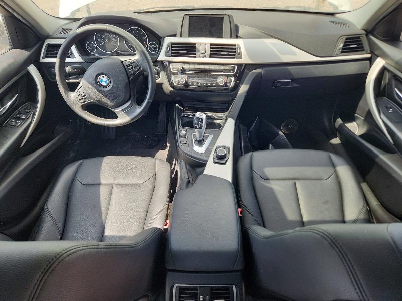 Photo 8 from auction – 2017 BMW 320 with VIN WBA8E1G30HNU16331