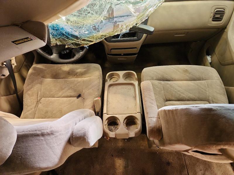 Photo 8 from auction – 2002 HONDA ODYSSEY with VIN 2HKRL18612H542341