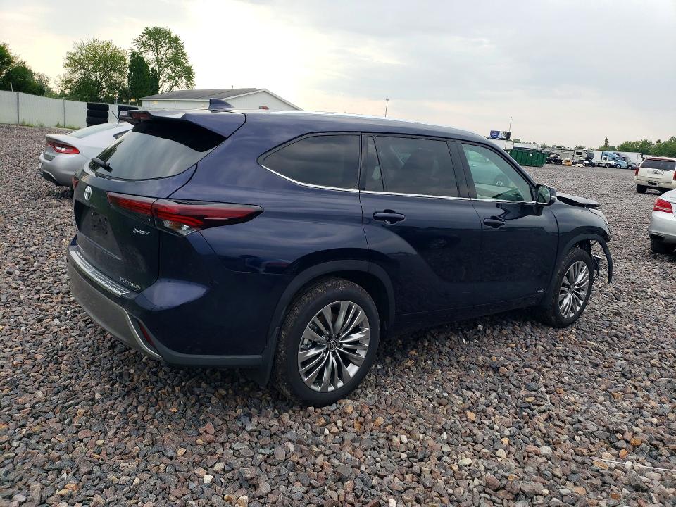 Photo 3 from auction – 2026 TOYOTA HIGHLANDER HYBRID with VIN 5TDEBRCH7TS723299