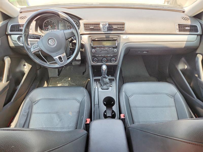 Photo 8 from auction – 2014 VOLKSWAGEN PASSAT with VIN 1VWAT7A31EC051409