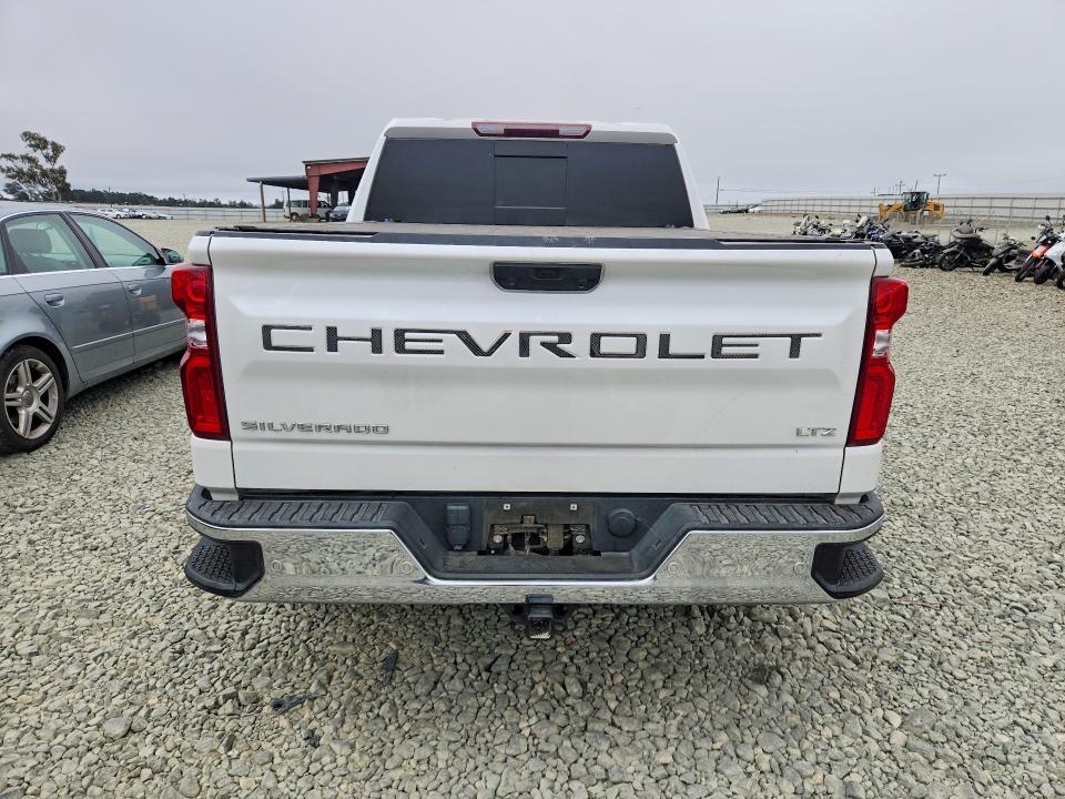 Photo 6 from auction – 2022 CHEVROLET SILVERADO with VIN 1GCUDGED7NZ613178