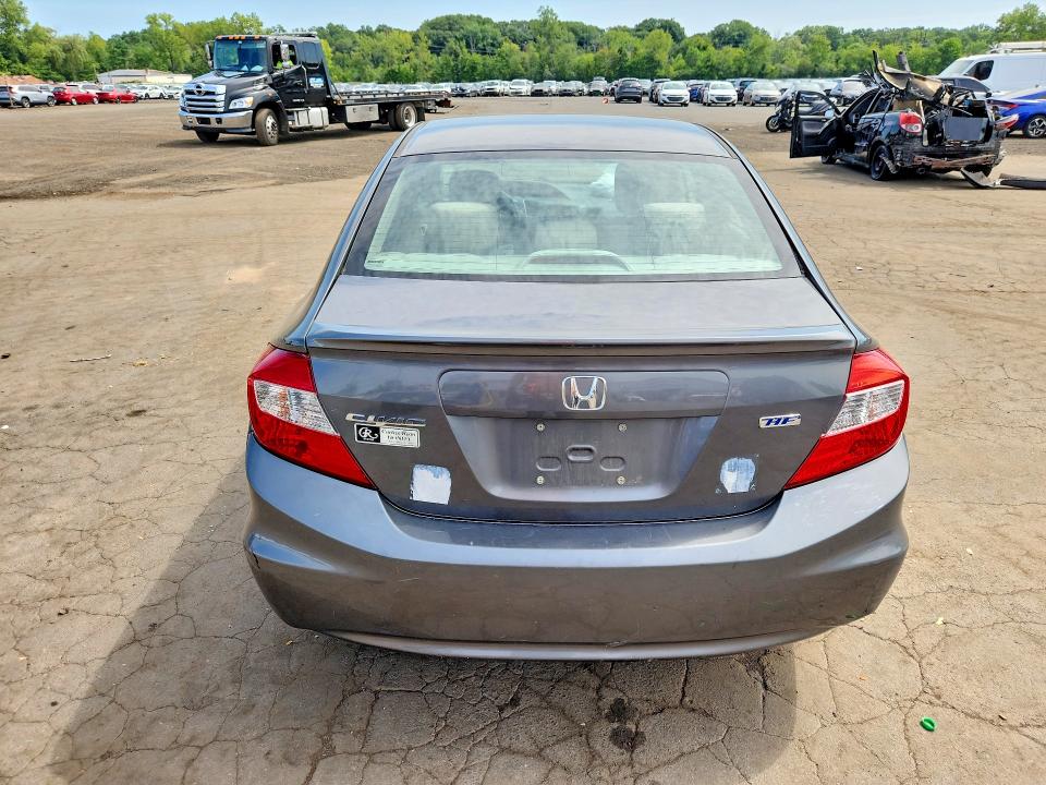 Фото 6 с аукциона – 2012 HONDA CIVIC с VIN 2HGFB2F6XCH550903