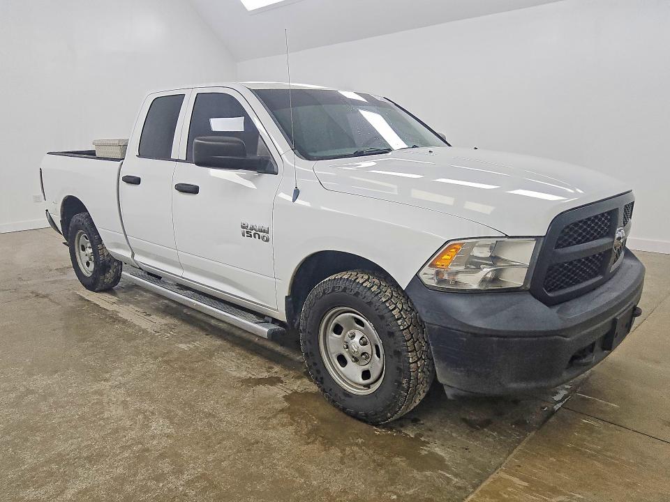 صورة رقم 4 من المزاد - 2013 RAM 1500 مع VIN 1C6RR7FP1DS663816