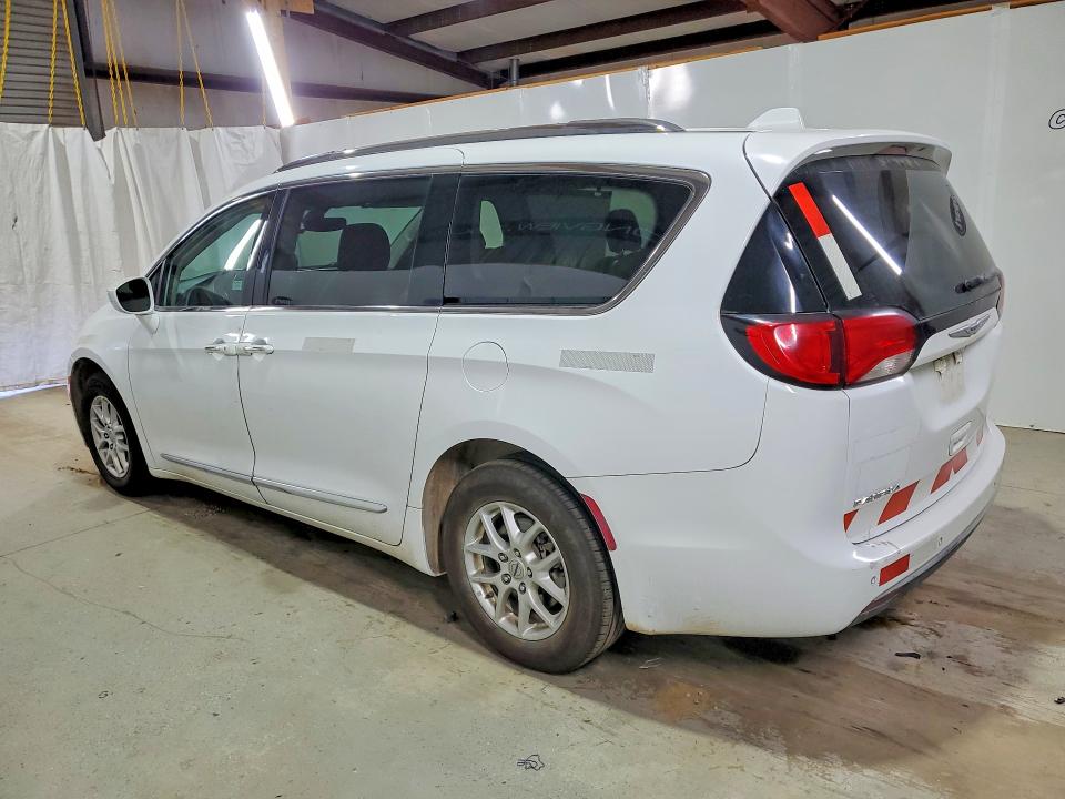Photo 2 from auction – 2020 CHRYSLER PACIFICA with VIN 2C4RC1BG2LR283512