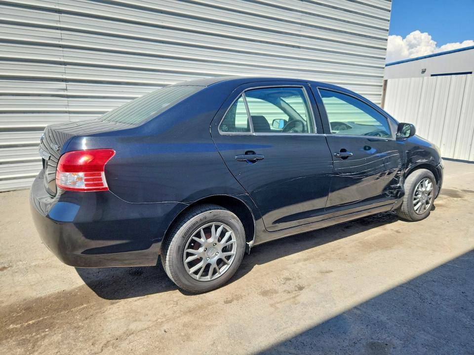 صورة رقم 3 من المزاد - 2008 TOYOTA YARIS مع VIN JTDBT923781229261