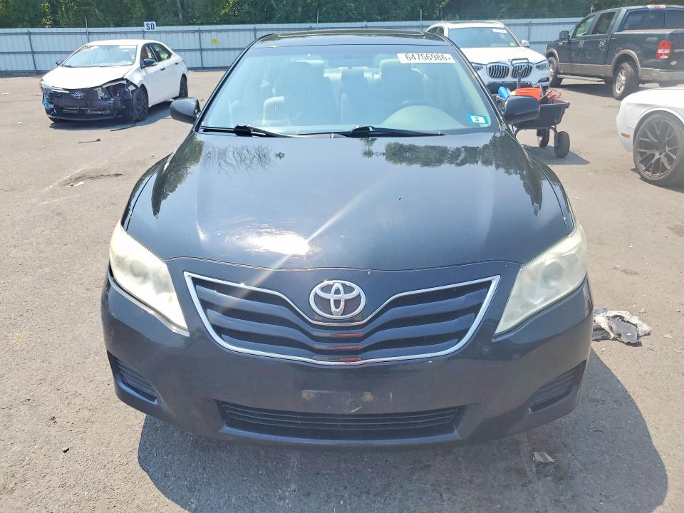 Photo 5 from auction – 2011 TOYOTA CAMRY with VIN 4T4BF3EK6BR166197