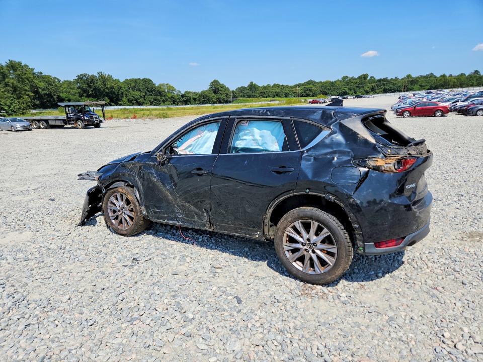 Photo 2 from auction – 2019 MAZDA CX-5 with VIN JM3KFADM7K0553068