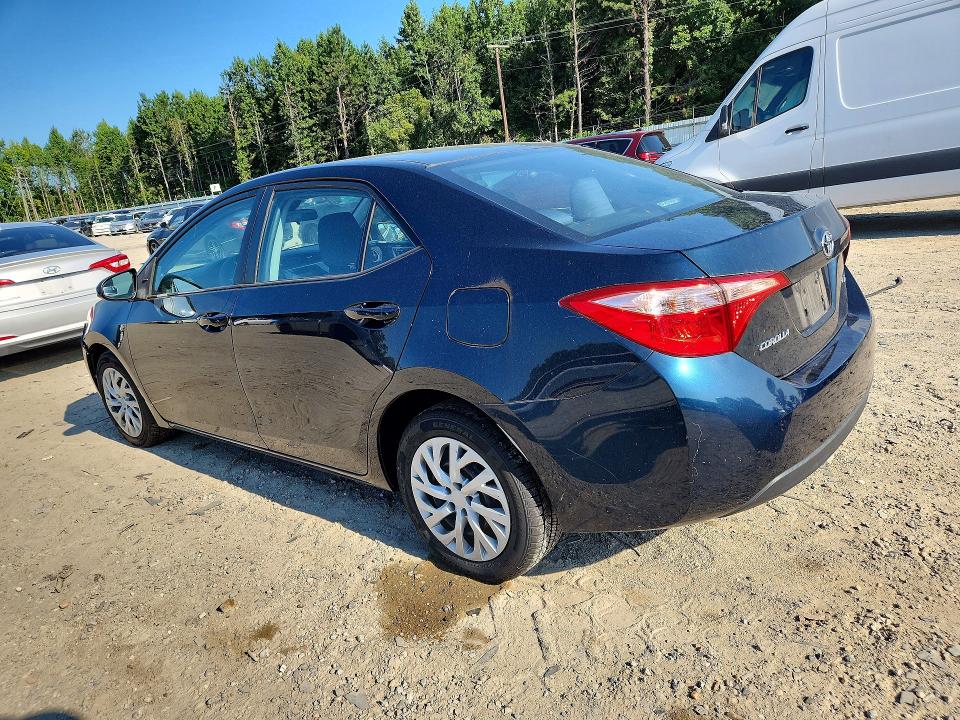 Photo 2 from auction – 2018 TOYOTA COROLLA with VIN 2T1BURHE5JC048473