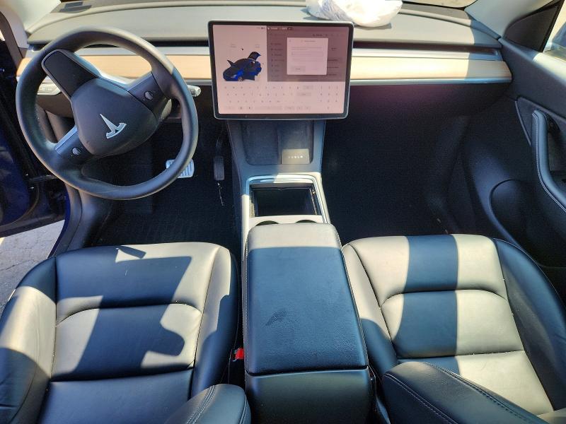 Снимка 8 от търг – 2022 TESLA MODEL Y с VIN 7SAYGDEE0NF401814
