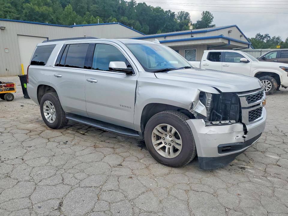 Photo 4 from auction – 2016 CHEVROLET TAHOE with VIN 1GNSKBKC2GR288994