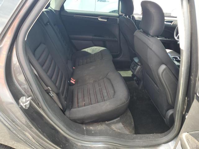 Photo 10 from auction – 2016 FORD FUSION with VIN 3FA6P0LU2GR204013