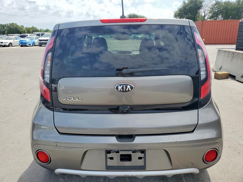 Photo 6 from auction – 2017 KIA SOUL with VIN KNDJP3A50H7503638
