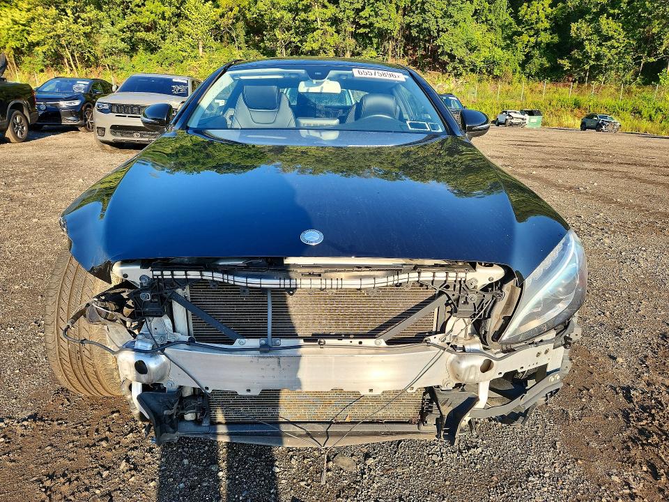 Photo 5 from auction – 2017 MERCEDES-BENZ C with VIN WDDWJ4KB7HF403596