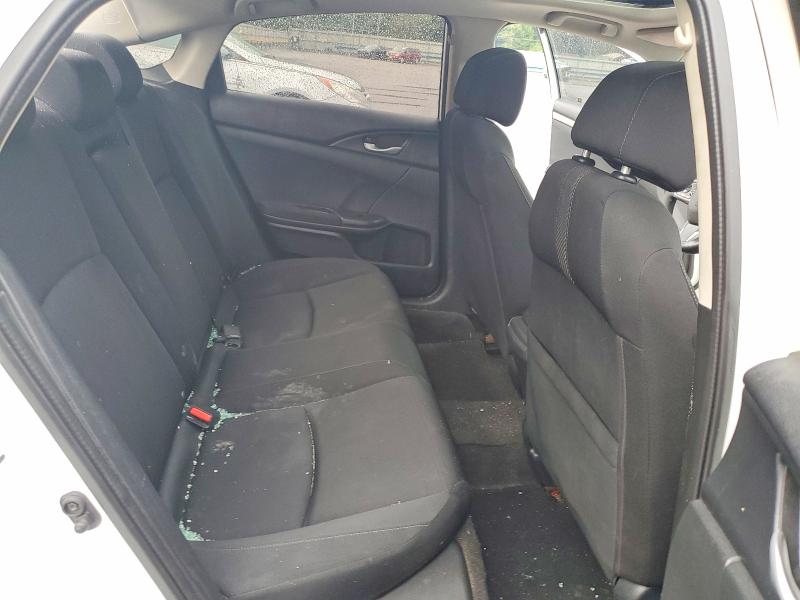 Photo 10 from auction – 2018 HONDA CIVIC with VIN 2HGFC2F71JH541378
