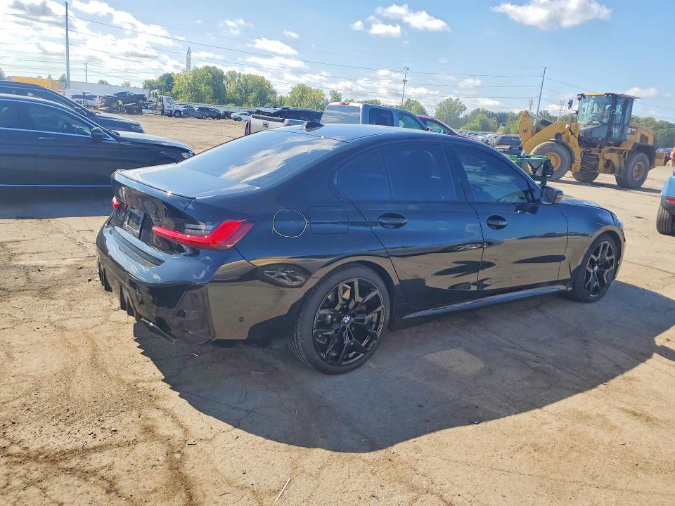 Photo 3 from auction – 2025 BMW M340XI with VIN 3MW69FT04S8F28161