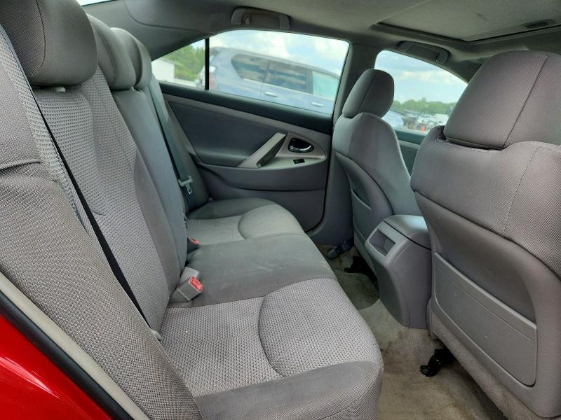 Photo 10 from auction – 2010 TOYOTA CAMRY with VIN 4T1BF3EK4AU050828