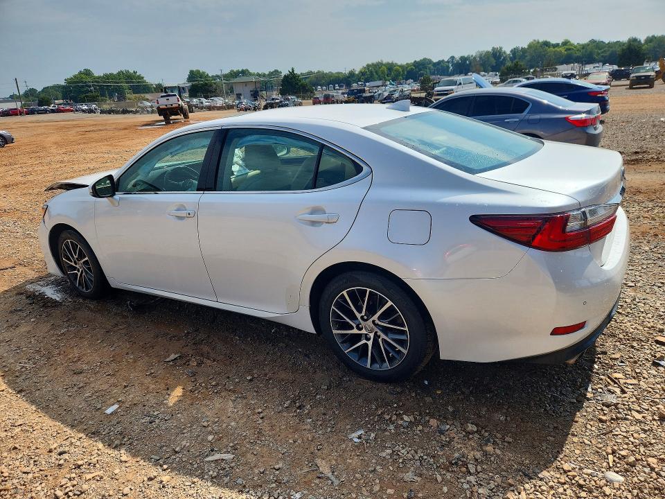 Photo 2 from auction – 2018 LEXUS ES with VIN 58ABK1GG5JU103229