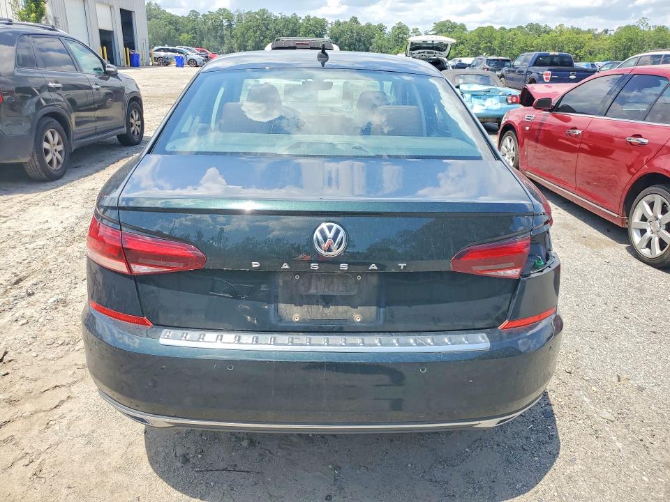 Photo 6 from auction – 2022 VOLKSWAGEN PASSAT with VIN 1VWBA7A32NC003881