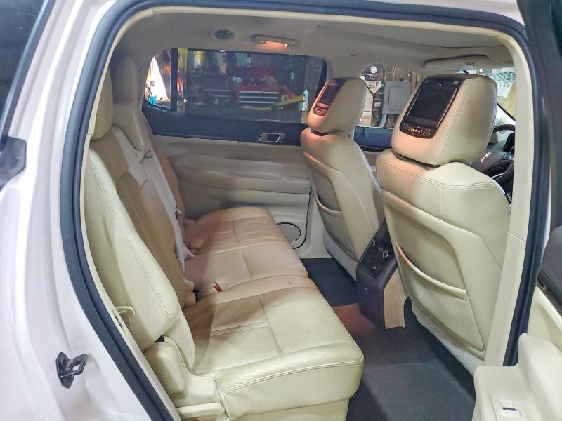 Photo 11 from auction – 2016 LINCOLN MKT with VIN 2LMHJ5AT3GBL03126