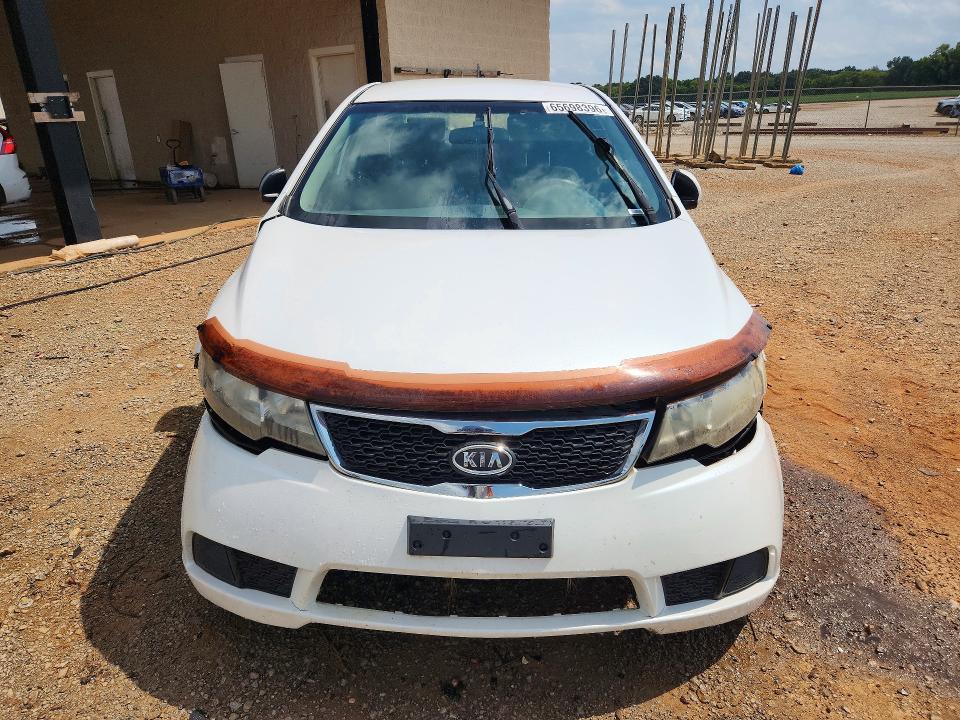 Фото 5 с аукциона – 2013 KIA FORTE с VIN KNAFU4A23D5736006