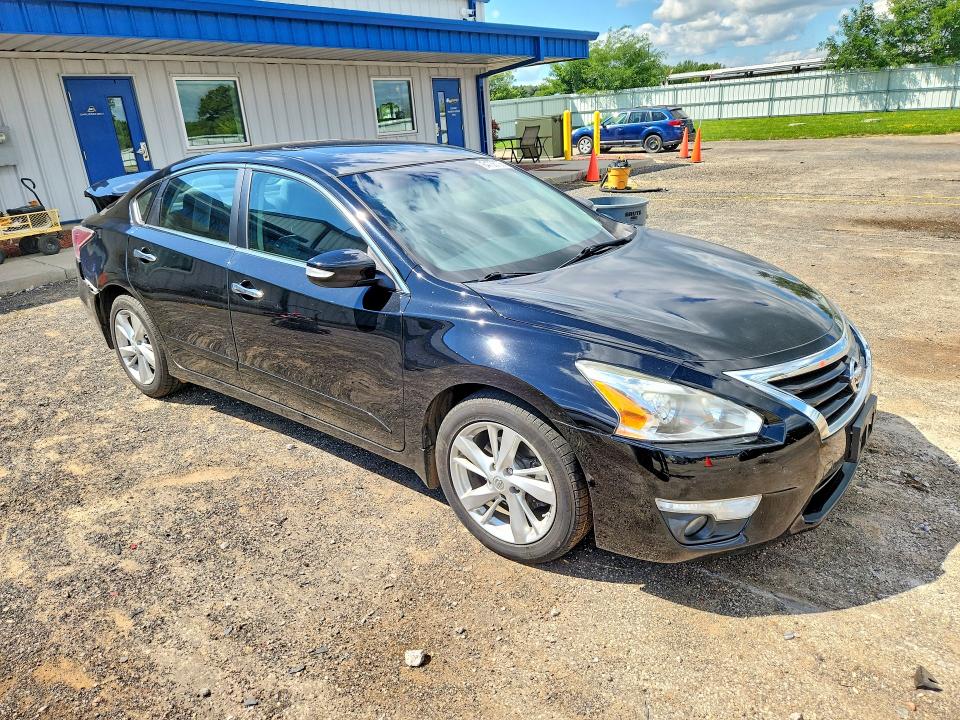 Photo 4 from auction – 2015 NISSAN ALTIMA with VIN 1N4AL3AP8FC432941