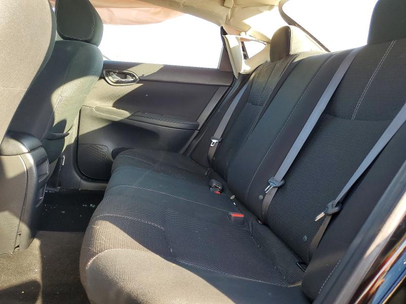 Снимка 10 от търг – 2018 NISSAN SENTRA с VIN 3N1AB7AP8JY283101