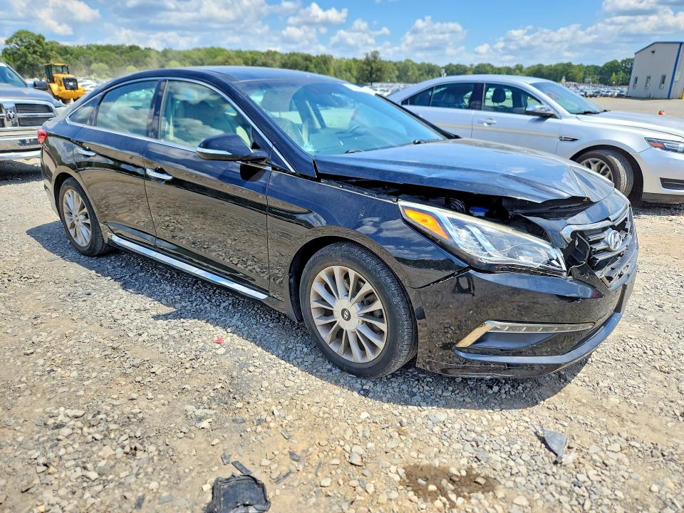 Photo 4 from auction – 2015 HYUNDAI SONATA with VIN 5NPE34AF5FH243113