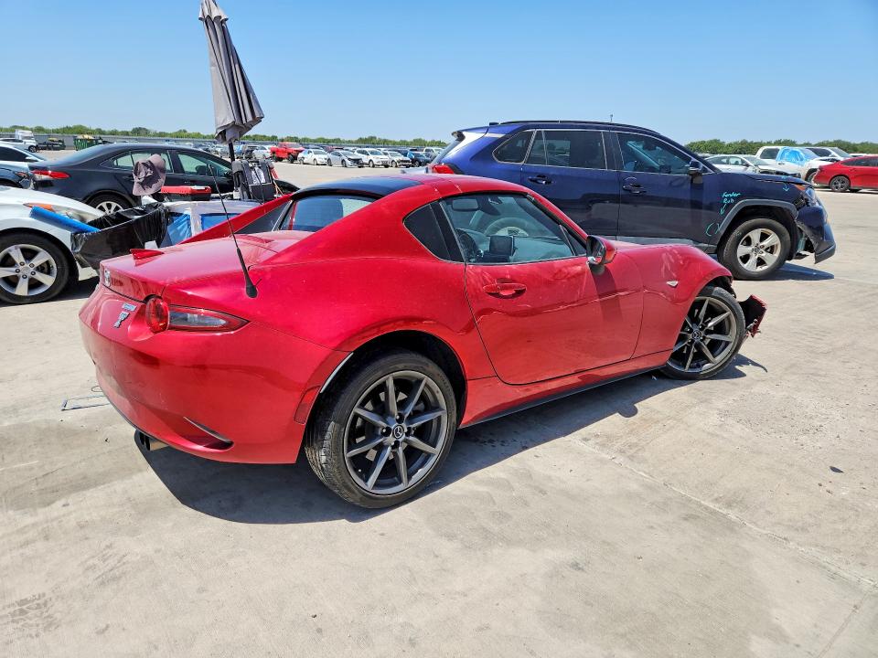 Photo 3 from auction – 2017 MAZDA MX-5 MIATA with VIN JM1NDAM78H0106361