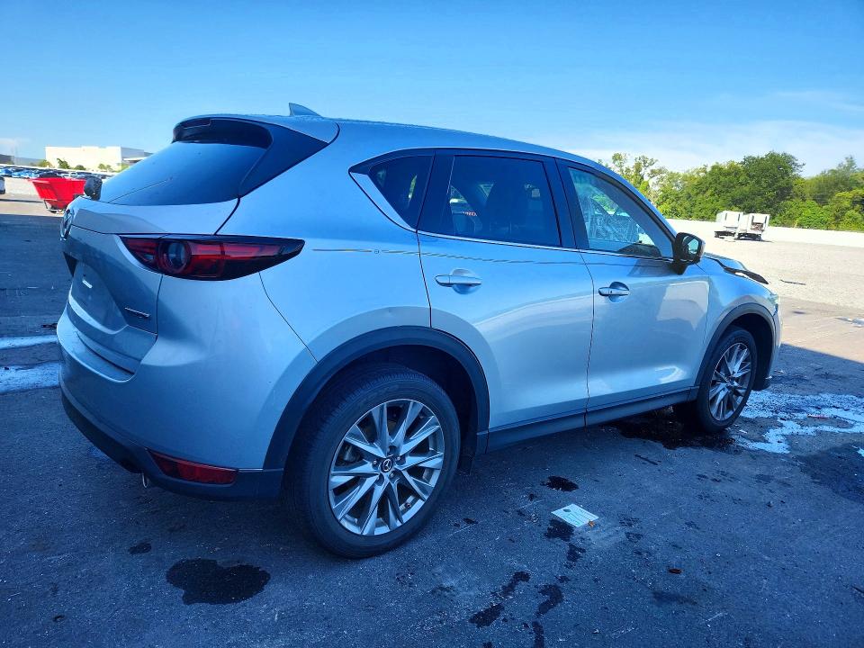 Zdjęcie 3 z aukcji – 2021 MAZDA CX-5 z VIN JM3KFBDM7M0405401