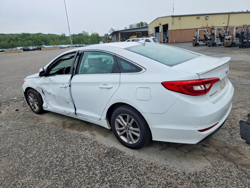 Photo 2 from auction – 2016 HYUNDAI SONATA with VIN 5NPE24AA6GH357212