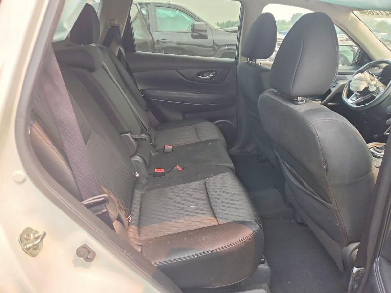 Photo 10 from auction – 2018 NISSAN ROGUE with VIN KNMAT2MV7JP558935
