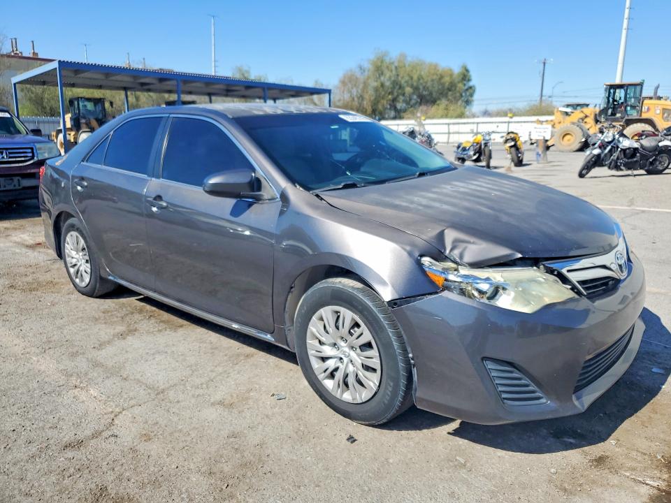 Zdjęcie 4 z aukcji – 2013 TOYOTA CAMRY z VIN 4T4BF1FK5DR312403