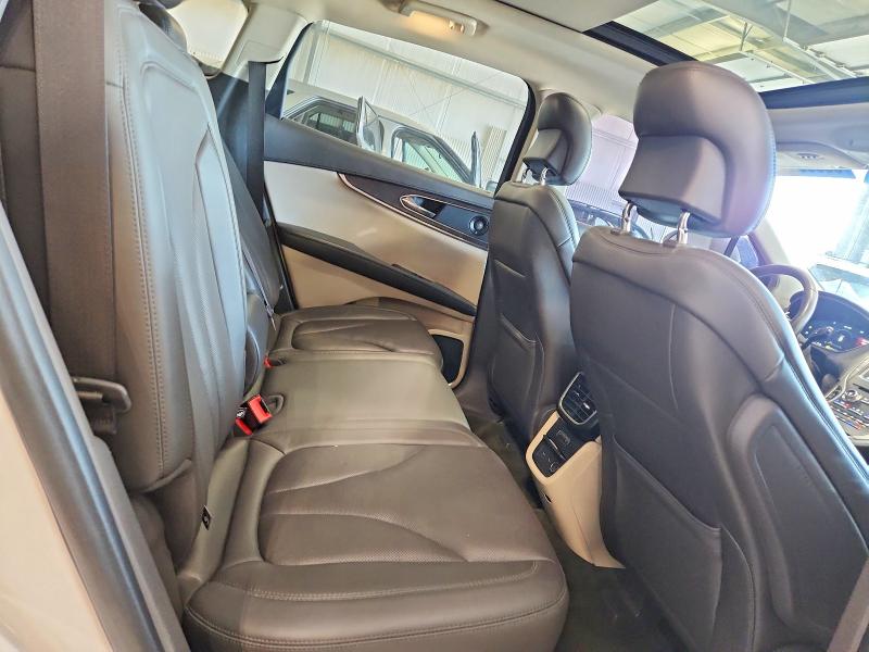 Photo 11 from auction – 2019 LINCOLN NAUTILUS with VIN 2LMPJ8L96KBL45796
