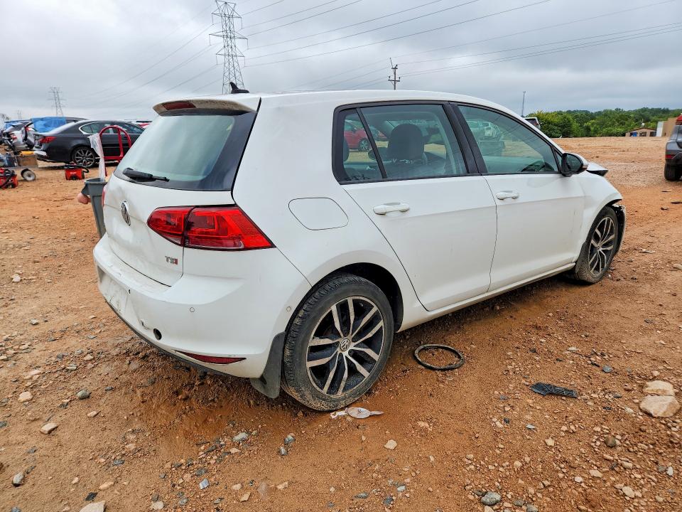 Photo 3 from auction – 2016 VOLKSWAGEN GOLF with VIN 3VW217AU0GM045251