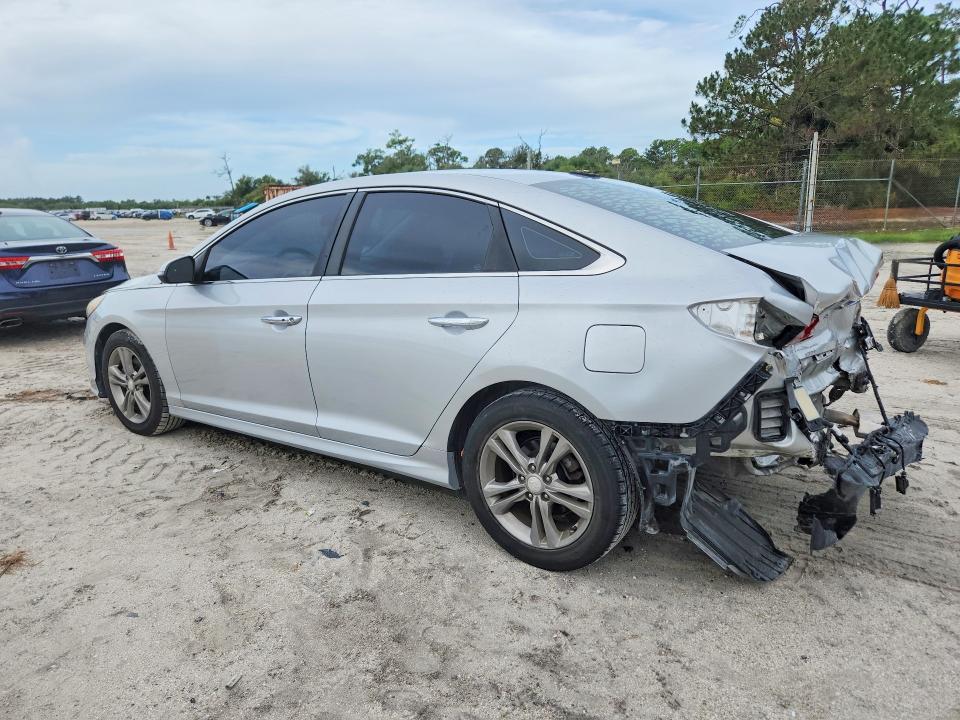 Photo 2 from auction – 2018 HYUNDAI SONATA with VIN 5NPE34AF9JH605792