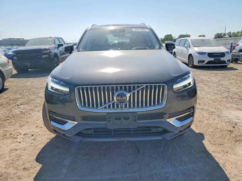 Фото 5 с аукциона – 2022 VOLVO XC90 с VIN YV4A22PL2N1784464