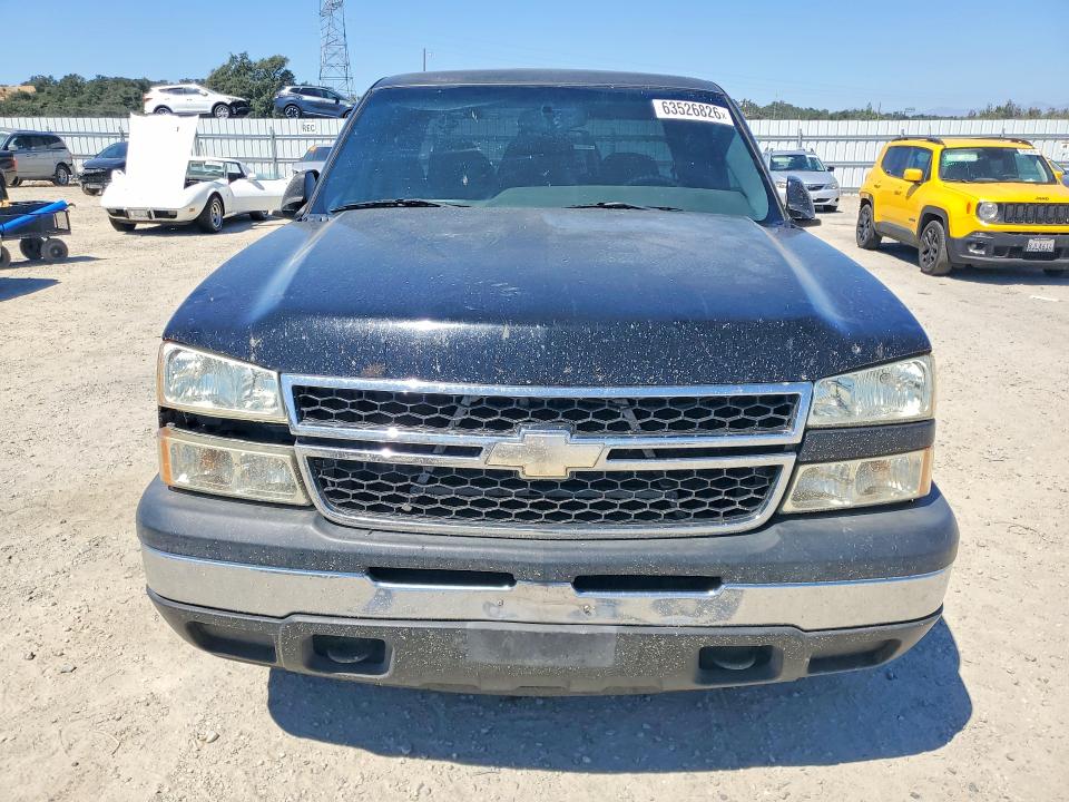 Photo 5 from auction – 2006 CHEVROLET SILVERADO with VIN 1GCEC19X66Z233159