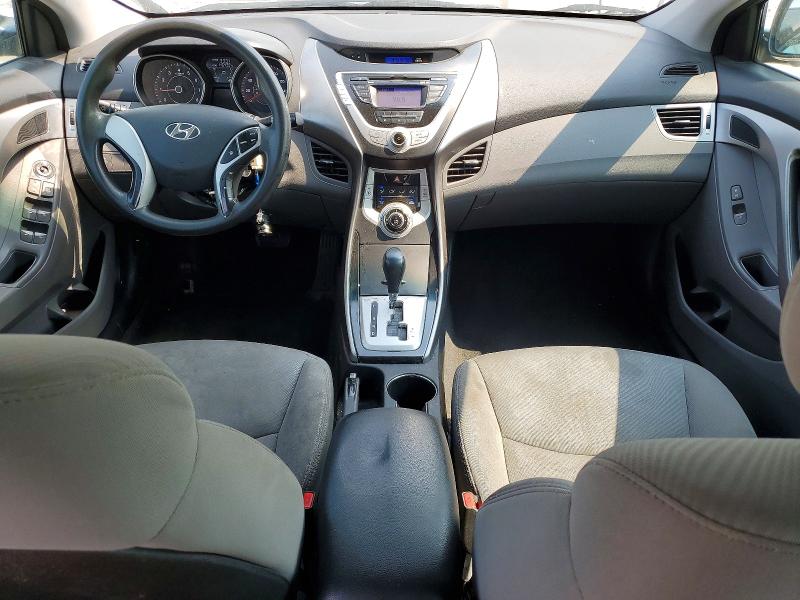Photo 8 from auction – 2012 HYUNDAI ELANTRA with VIN 5NPDH4AE6CH076972