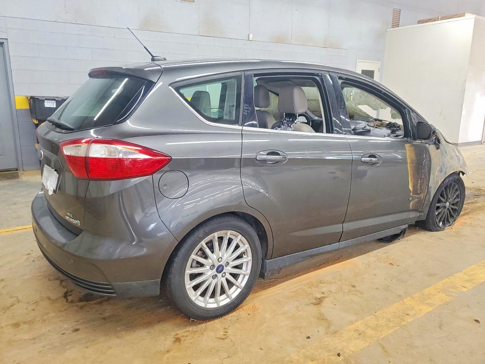 Photo 3 from auction – 2016 FORD C-MAX with VIN 1FADP5BU1GL108247