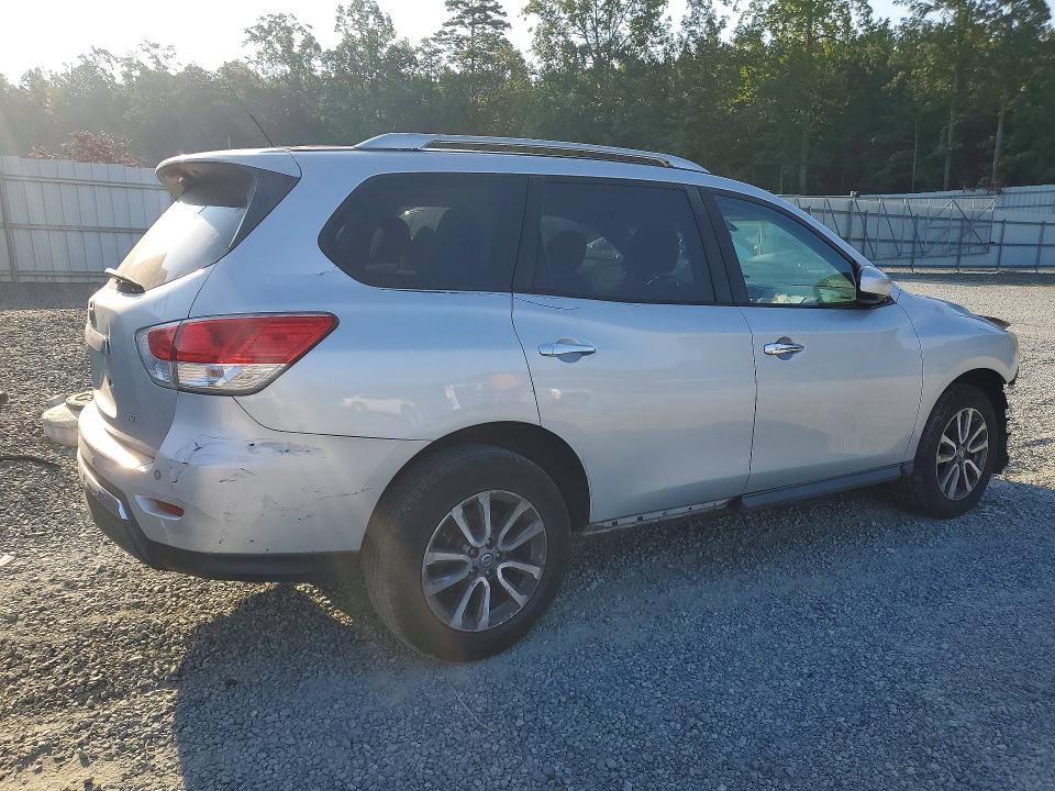 Фото 3 с аукциона – 2013 NISSAN PATHFINDER с VIN 5N1AR2MN9DC633558