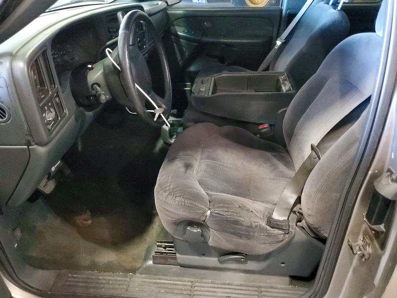 Photo 7 from auction – 2001 CHEVROLET SILVERADO with VIN 2GCEC19V911321722