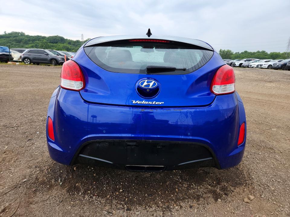 Photo 6 from auction – 2013 HYUNDAI VELOSTER with VIN KMHTC6AD4DU094015