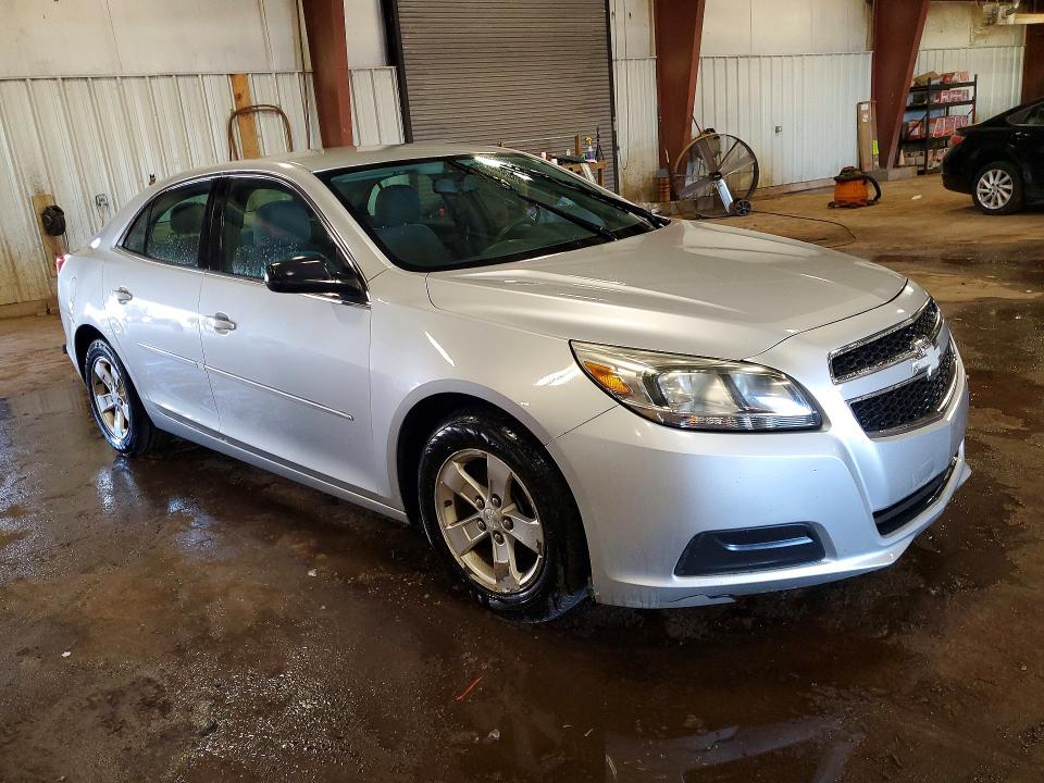 Photo 4 from auction – 2013 CHEVROLET MALIBU with VIN 1G11B5SA4DF300640