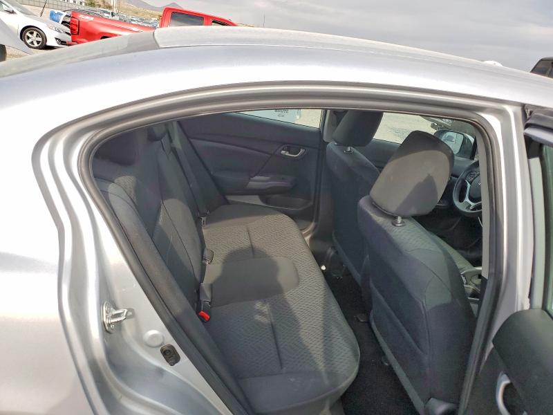 Photo 10 from auction – 2015 HONDA CIVIC with VIN 2HGFB2F58FH535523