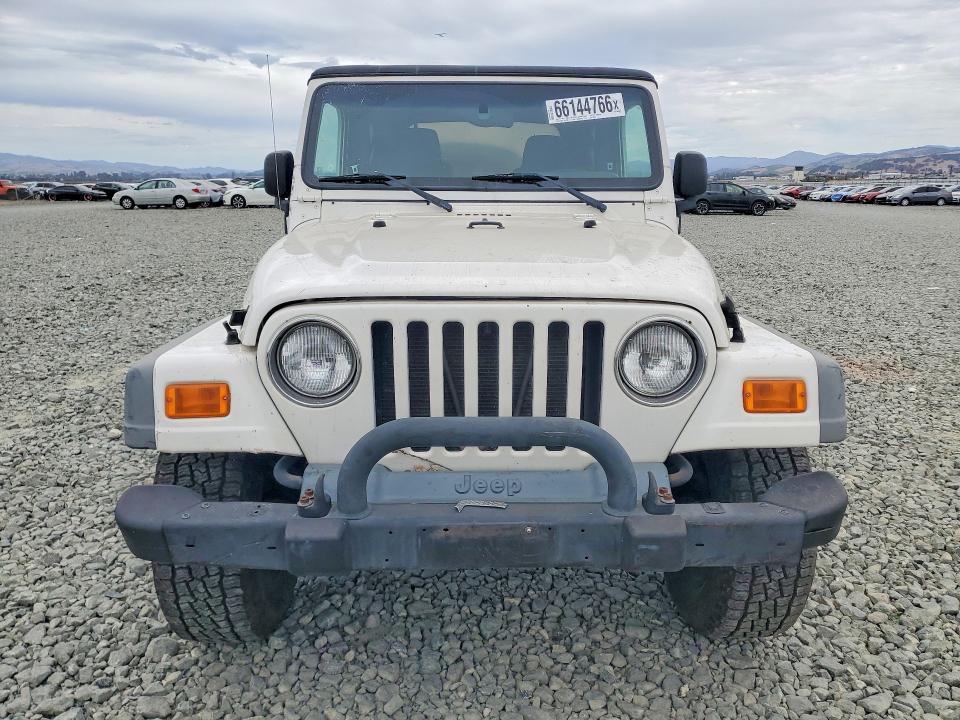 Photo 5 from auction – 2005 JEEP WRANGLER / TJ with VIN 1J4FA44S25P356274