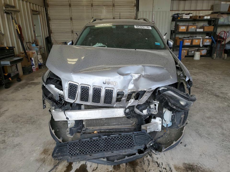 Photo 5 from auction – 2019 JEEP CHEROKEE with VIN 1C4PJLCB6KD305329