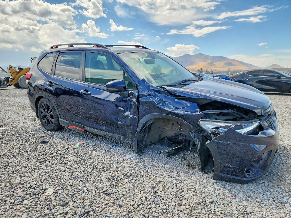 Photo 4 from auction – 2020 SUBARU FORESTER with VIN JF2SKARC9LH598926