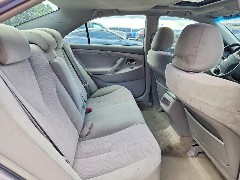 Photo 10 from auction – 2011 TOYOTA CAMRY with VIN 4T1BF3EK7BU215899