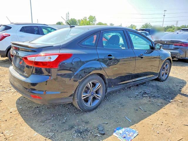 Photo 3 from auction – 2014 FORD FOCUS with VIN 1FADP3F26EL347027